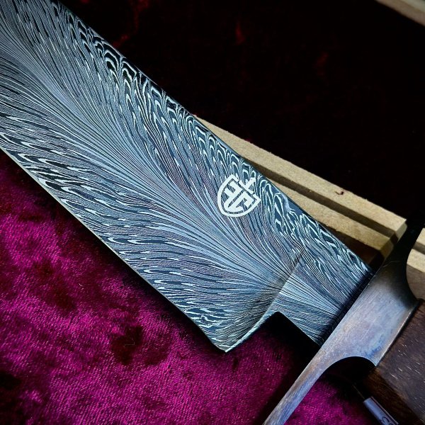 Plumas Custom!  RF1244